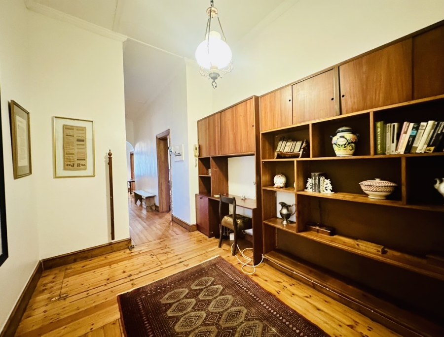 4 Bedroom Property for Sale in Stellenbosch Central Western Cape